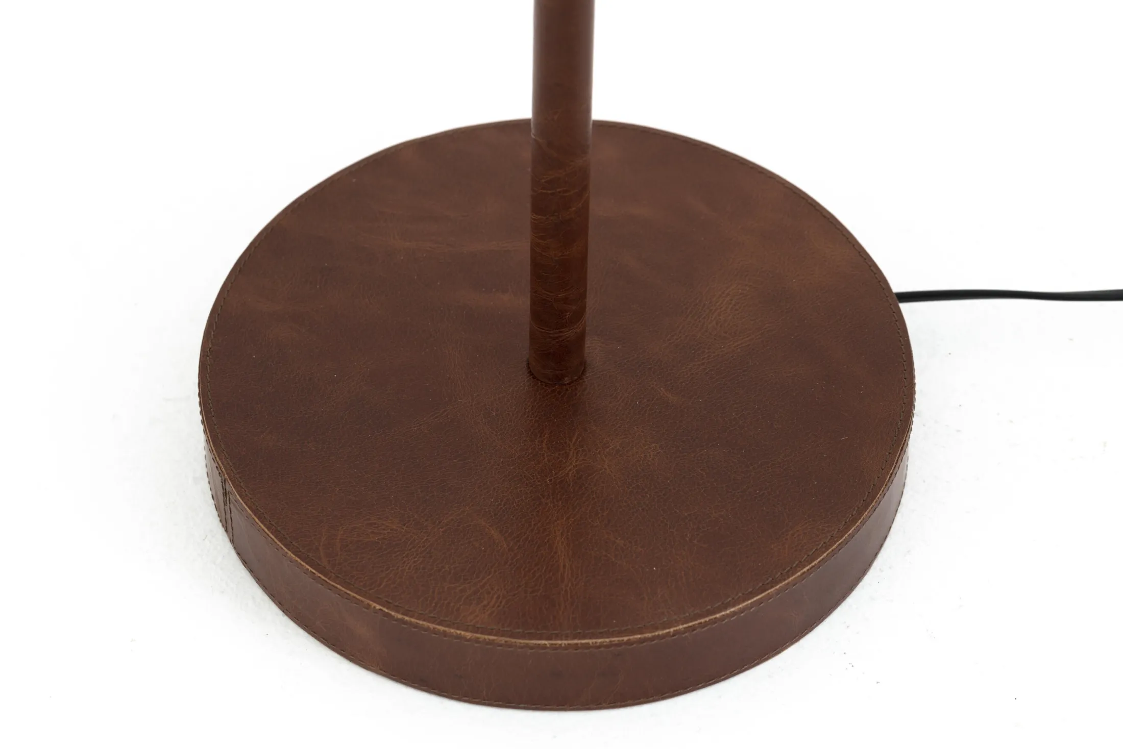Flamant Roland, Vloerlamp, Leer
